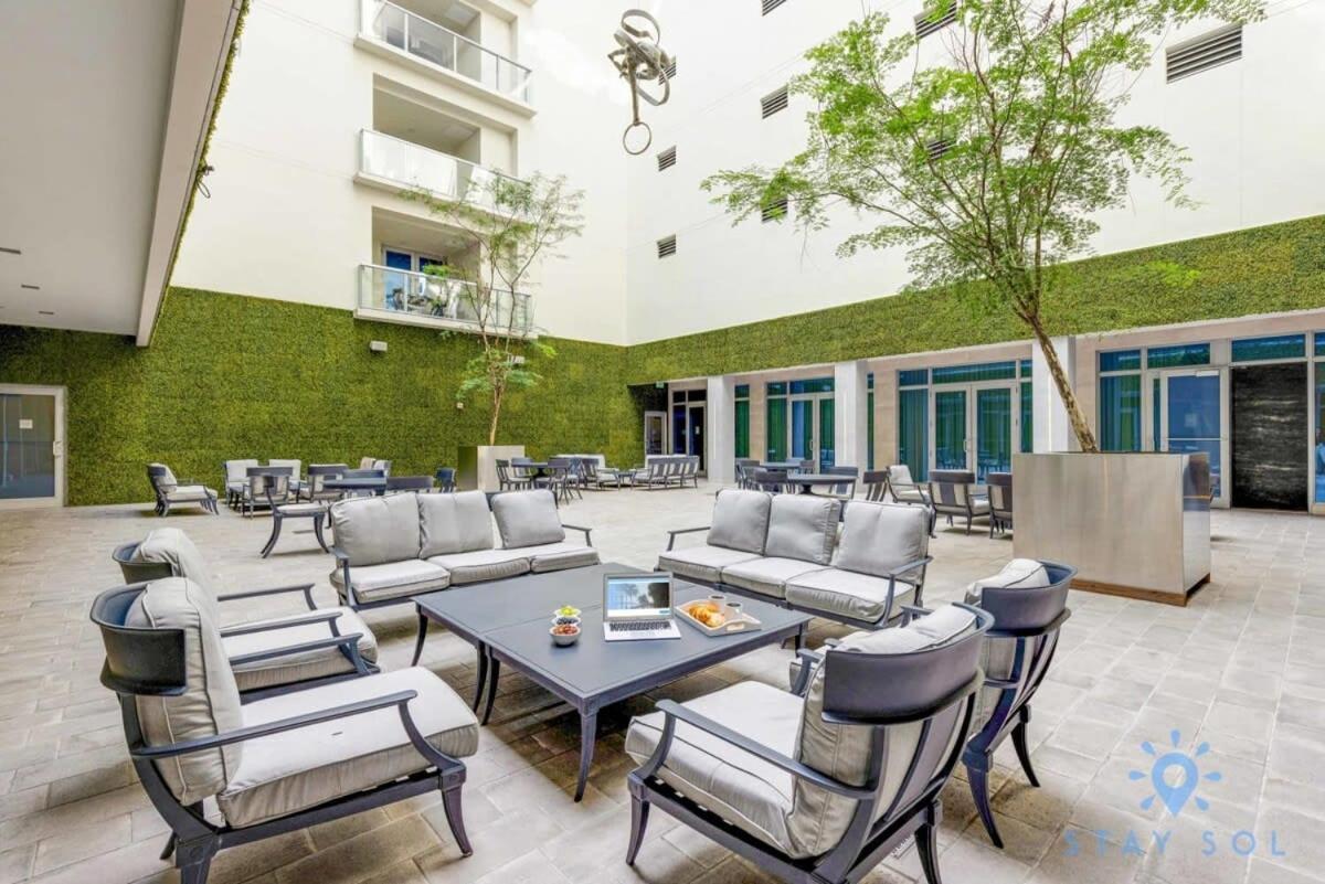 Rooftop Pool & Hot Tub - Gym - Hollywood Beach Bagian luar foto