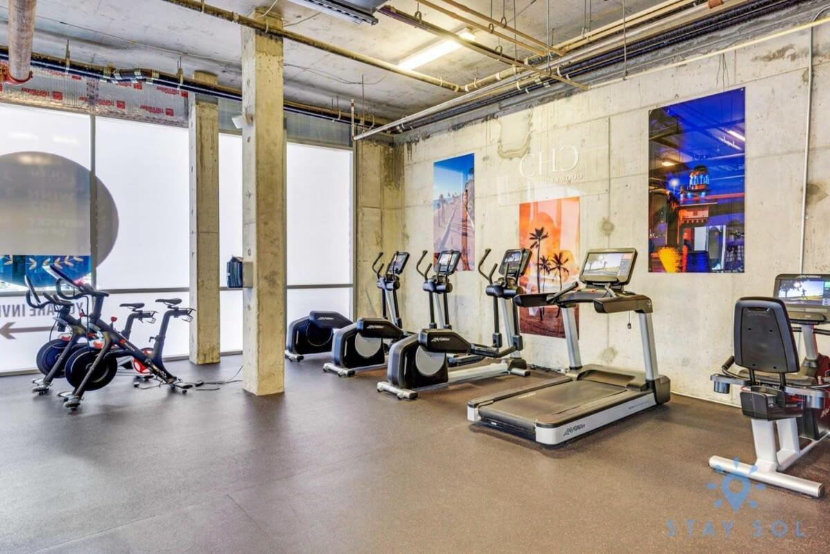 Rooftop Pool & Hot Tub - Gym - Hollywood Beach Bagian luar foto